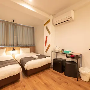 Yeah Namba Apartahotel